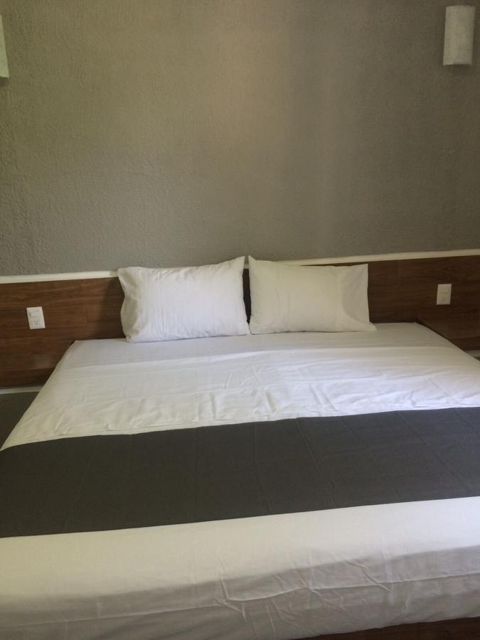 Hotel Mexicali Колима Экстерьер фото